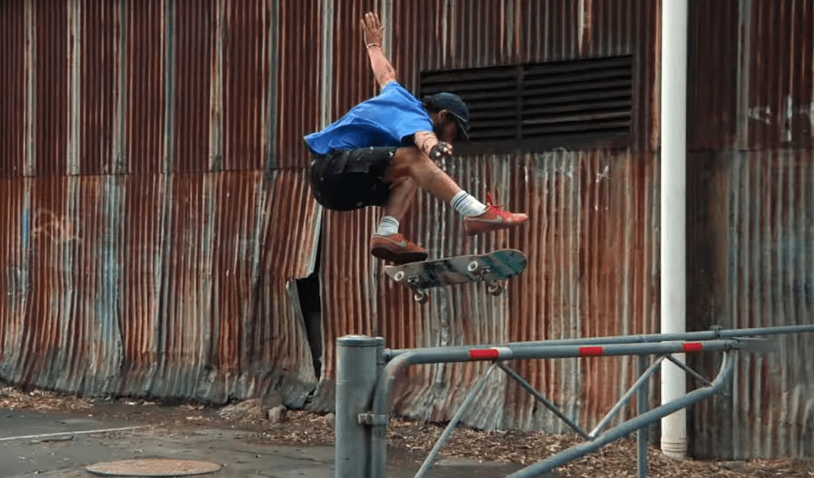 Polar skate co かつきくん着用 Fuckthisindustry I Don't even know how to fucking airwalk - Polar Skate Co - Vague